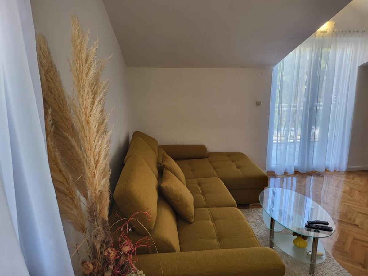 Luka Apartment Sibenik Exterior photo